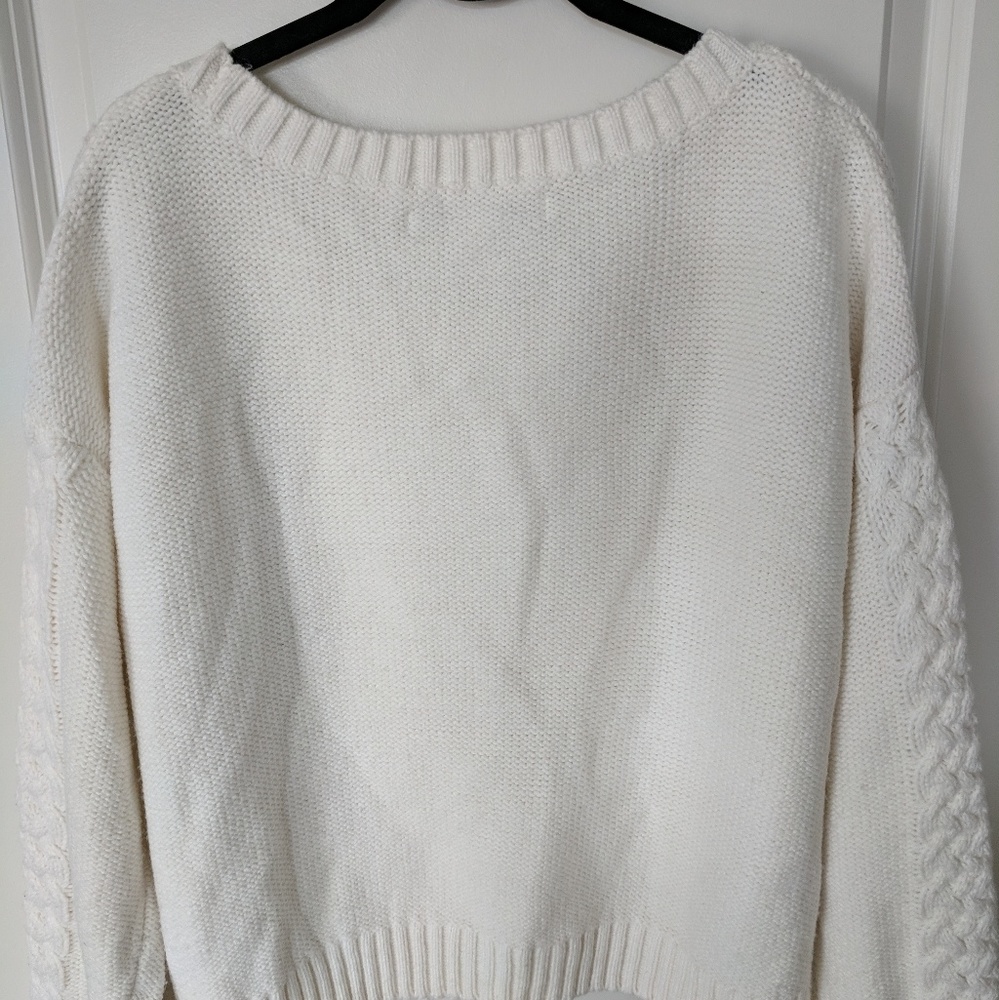 ⭐Soft Cable Chunky Knit Ivory White Sweater - Picture 8 of 8